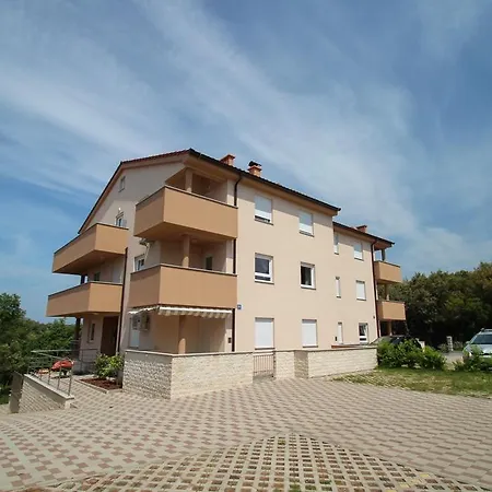 Apartment Matea *